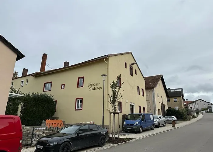 Vendégház Gaestehaus Rachinger *